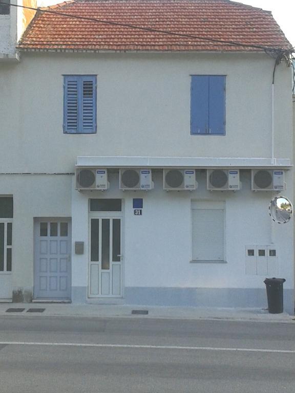 Apartments Toma Bajnice Directly Krilo Buitenkant foto